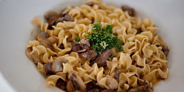 Beef Stroganoff Tray