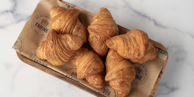 Demi Classic Croissant