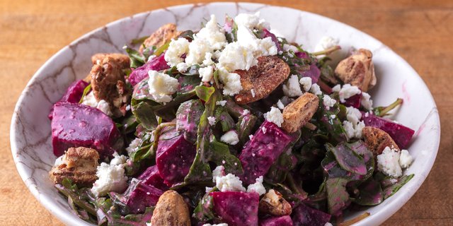 Organic Farmhouse Beets