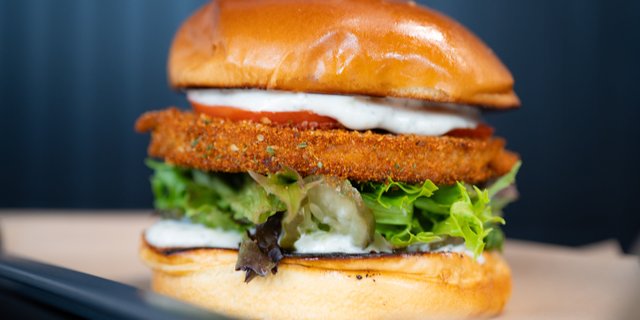 Cajun Chick'n Sandwich Boxed Lunch