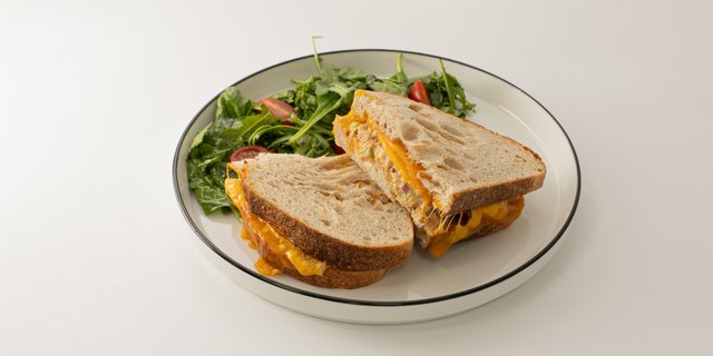 Tuna Sandwich