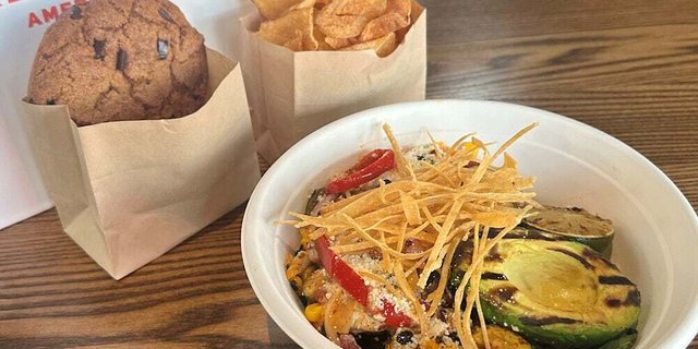 Southwest Avocado Bowl Box Lunch