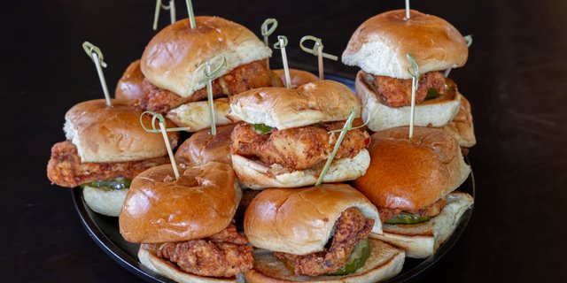 Dozen Fried Chicken Sliders