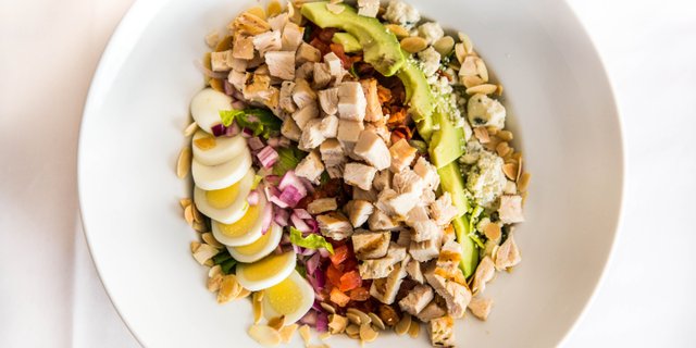 Cobb Salad Party Pack