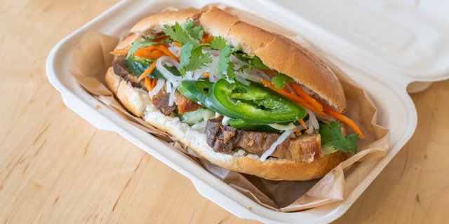 Pork Belly Bánh Mì