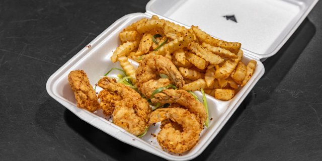 Shrimps w/ Fries