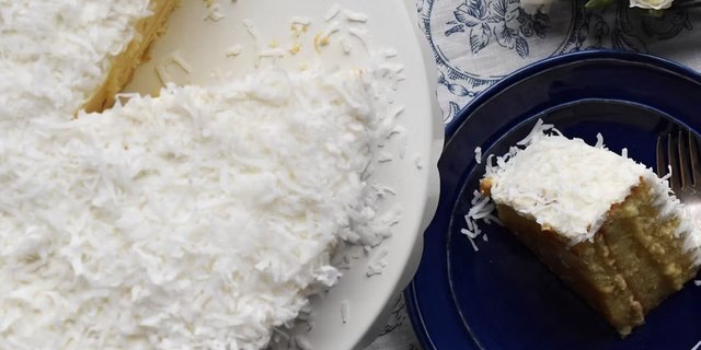 Coconut Cream Cake