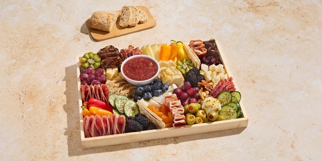 The Wine Paring Board Small Package