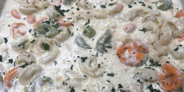Tortellini Alfredo