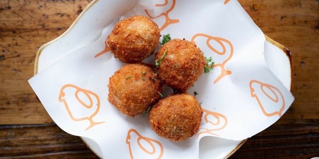 Chicken Cheese Balls Tray