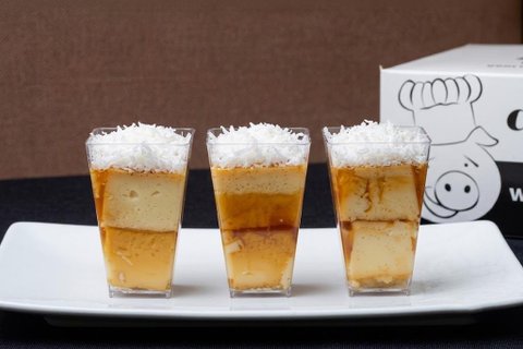 Mini Flan De Coco Tray