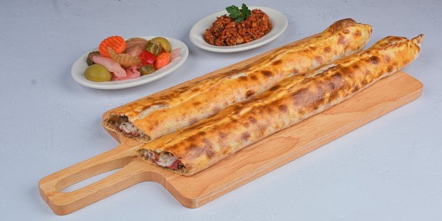 Closed Minced Meat, Pastrami, Sausage & Cheese Pide