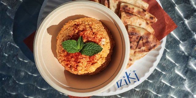 Tyrokafteri (Spicy Feta) w/ Pita Bread