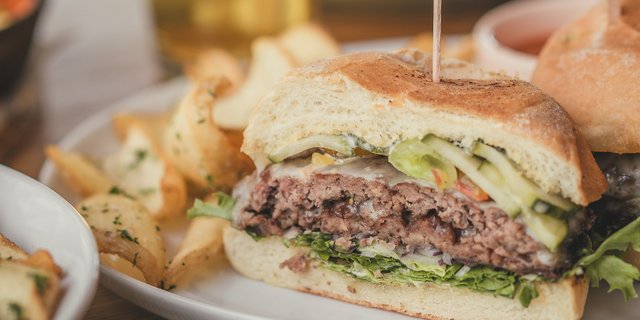 House Smash Burger