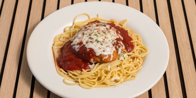 Chicken Parmigiana & Pasta