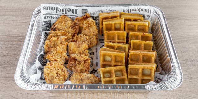Chicken & Waffles