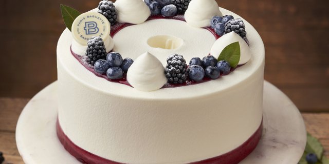 Blueberry Chiffon Cake