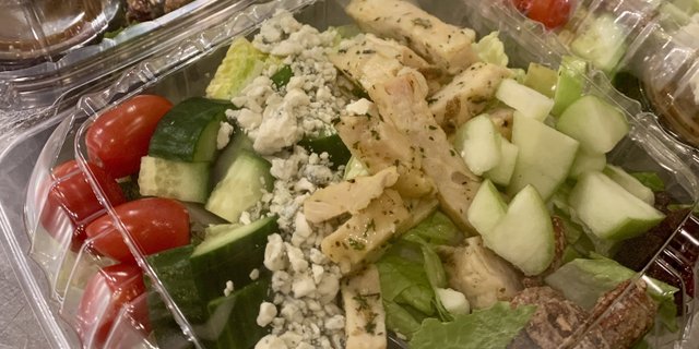 Apple-Pecan Salad Box
