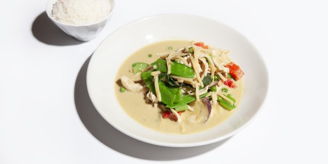 Seafood Green Curry Tray