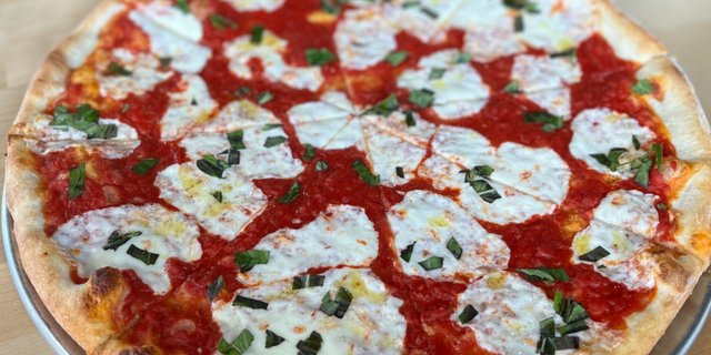 12" Small Nonna's Pizza