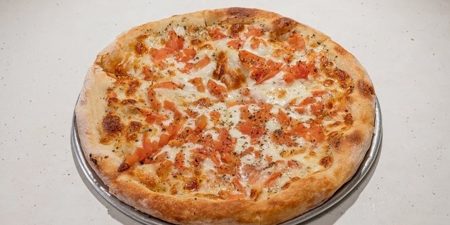 Red Devil White Pizza