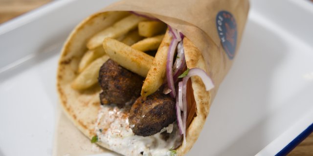 Spicy Lamb Meatball Pita