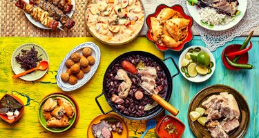 Morenas Latin Bar & Grill