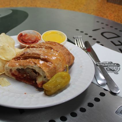 Calzone & Chips for 10 People