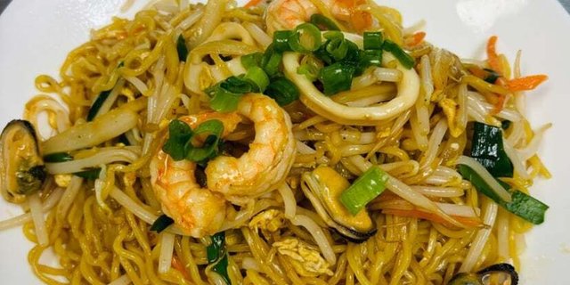 Seafood Stir Fry Ramen Tray