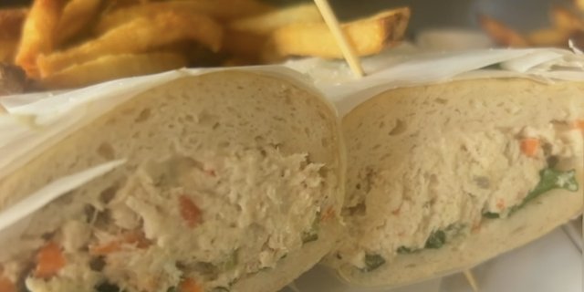 Chicken Salad Sammy