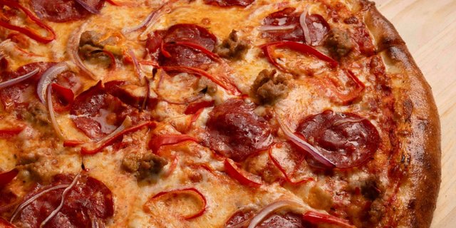 Lucky Lu Pizza
