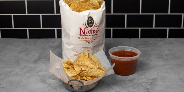 Large Size Chips w/ Salsa