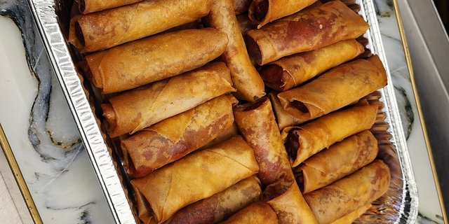 BBQ Pork Roll Tray