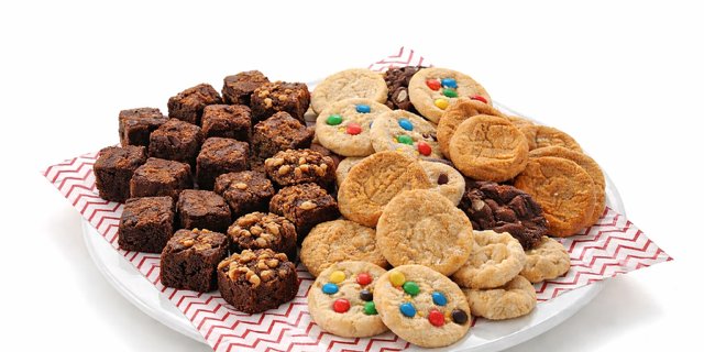 72 Brownie Bites & 168 Nibblers Party Tray