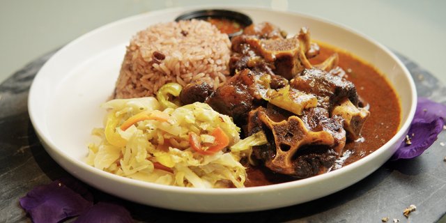 Oxtail & Beans