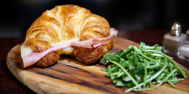 Ham & Gruyere Croissant