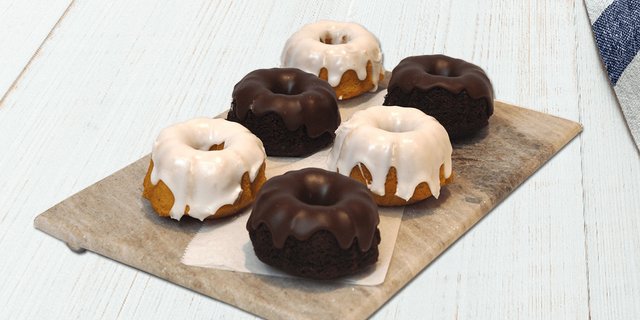 Assorted Baby Bundt Cakes
