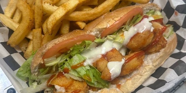 Catfish Po' Boy