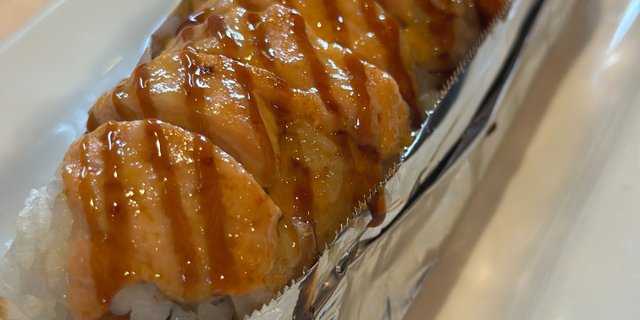 Baked Salmon Roll