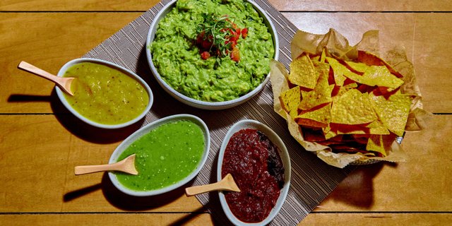 Chips & Guac & Salsas