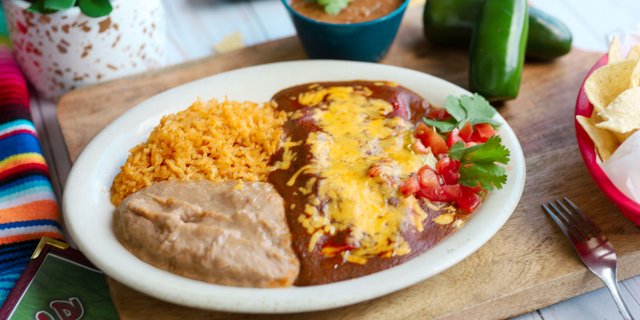 Pericos' Enchiladas de Queso