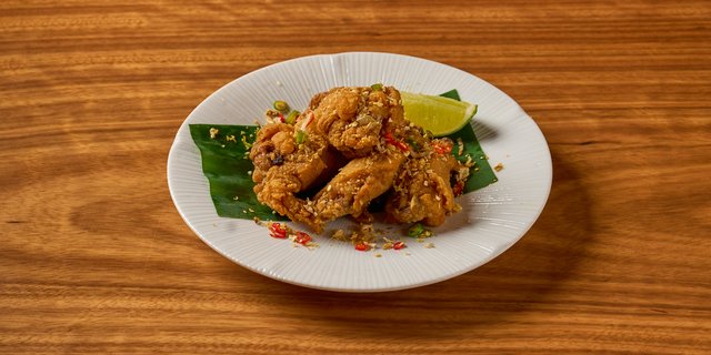 Gai Tod Nam Pla Tray