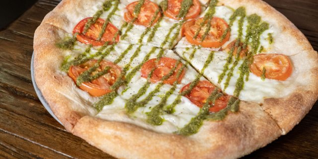Modern Margherita Pie
