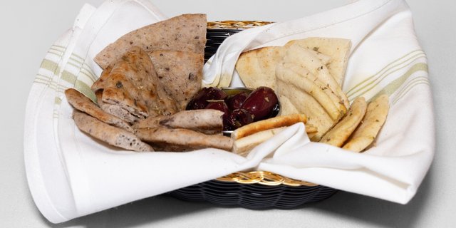 Greek Pita & Flatbreads