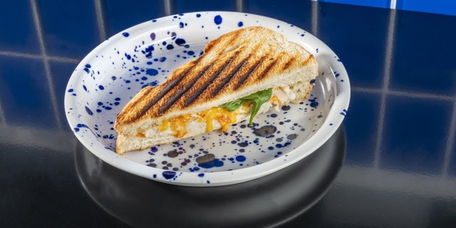 Blazing Buffalo Sandwich