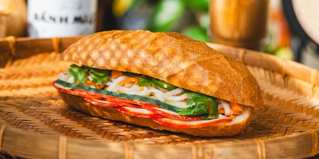 Build-Your-Own Banh Mi