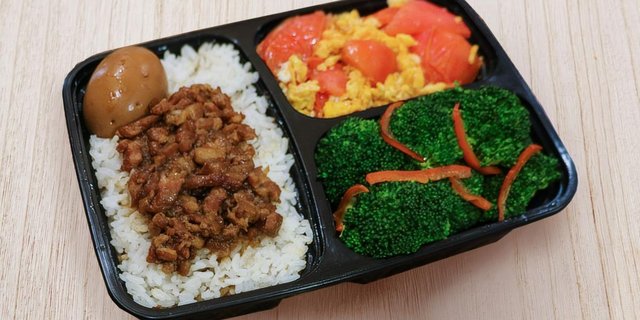 Minced Pork Rice Bento Box