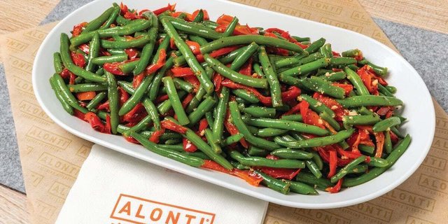 Green Beans W/ Roasted Red Peppers