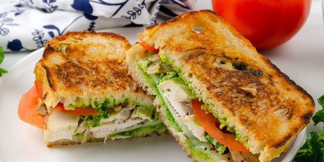 Chicken Pesto Melt