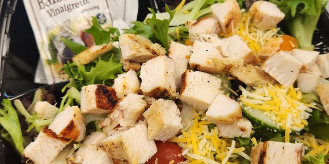 Grilled Chicken Salad Meal